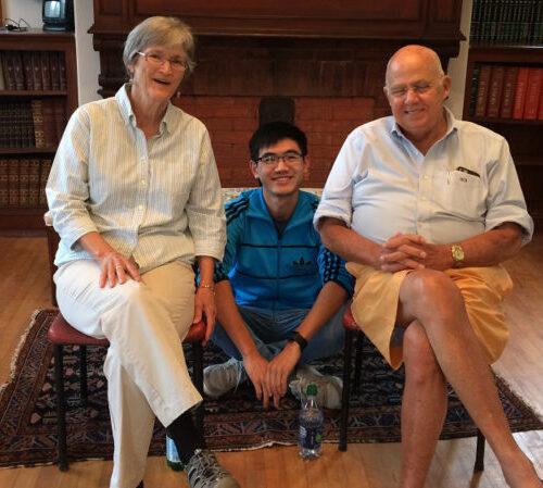 Greenheart participant volunteers at local library