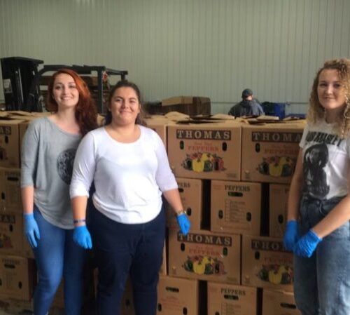 J-1 interns volunteer for Palm Beach food bank