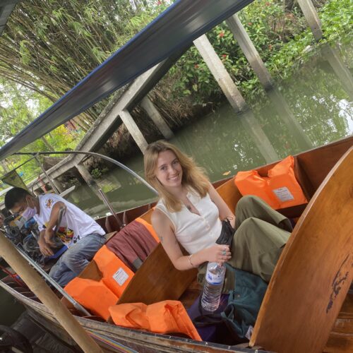 What to expect during your first month Teaching Abroad