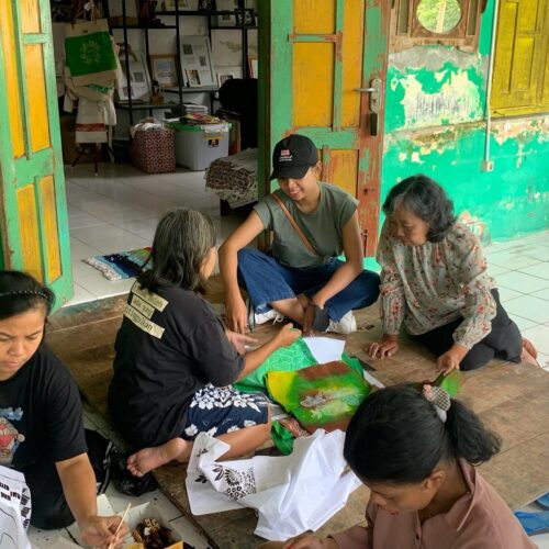 Volunteering Makes a World of a Difference