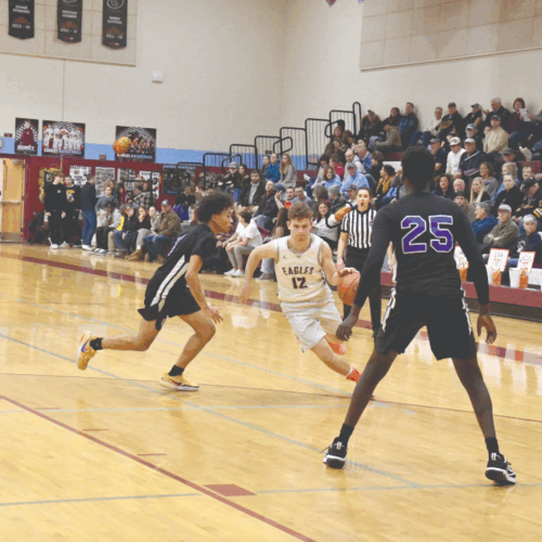 German Foreign Exchange Student Excels on Basketball Court