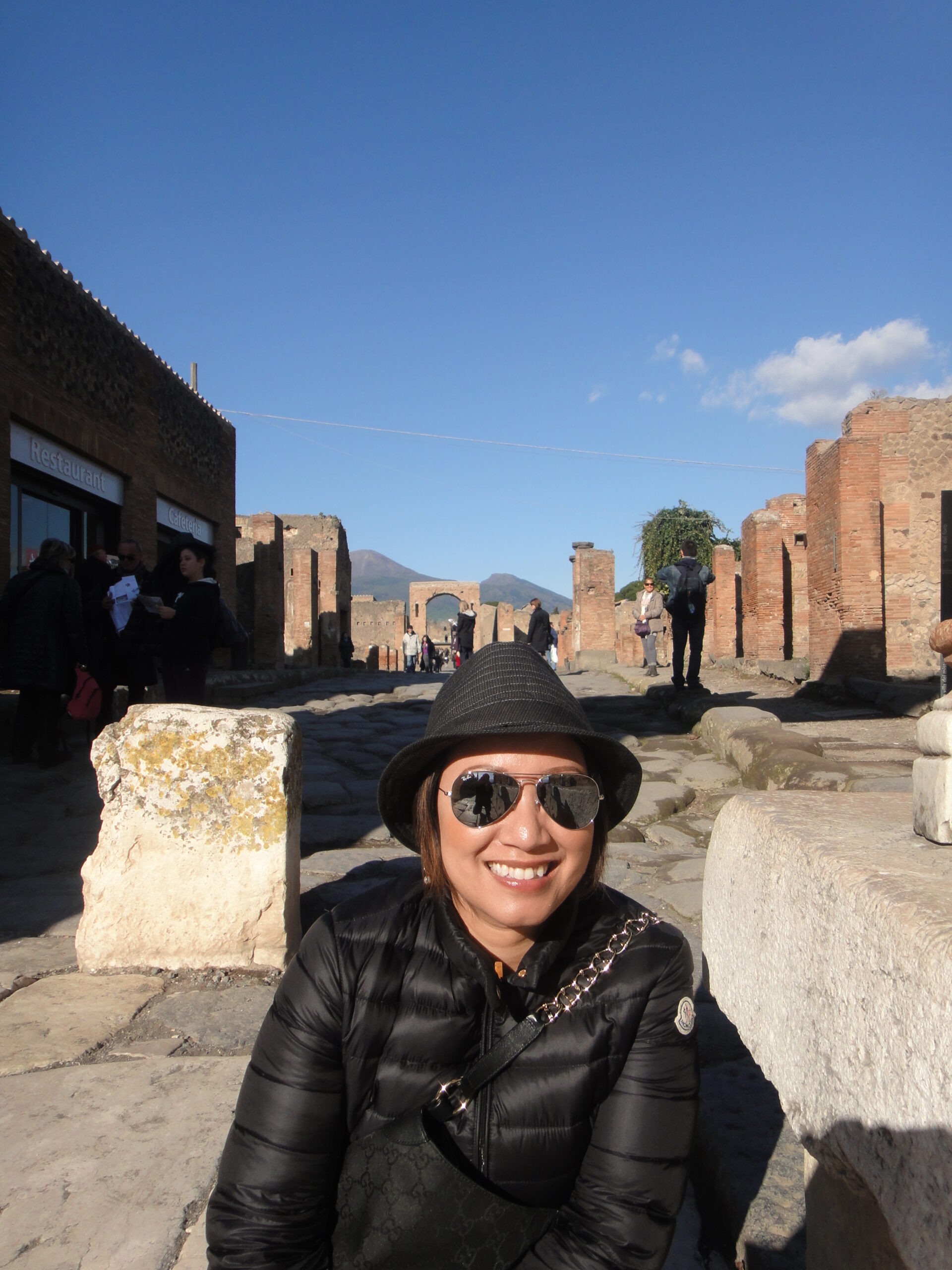 Marcelle Benedicta in Italy on cultural exchange